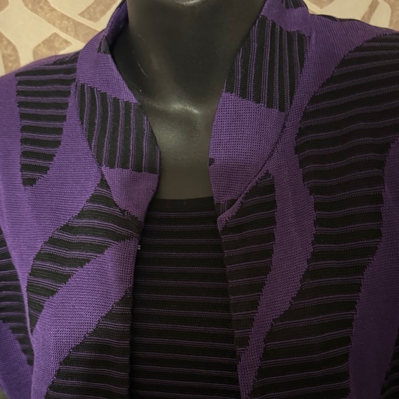 Ming Wang 2pc Purple and Black Cardigan - Picture 5 of 8